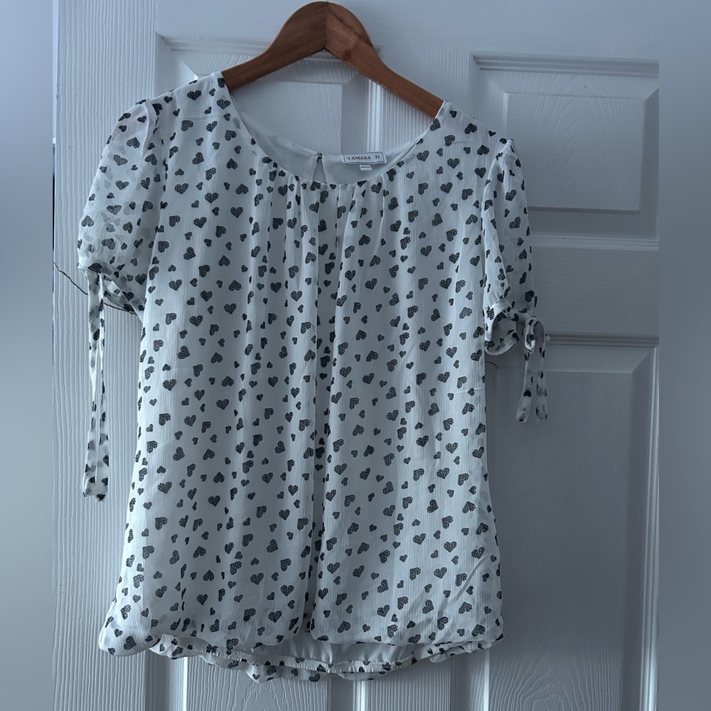 Blouse with hearts